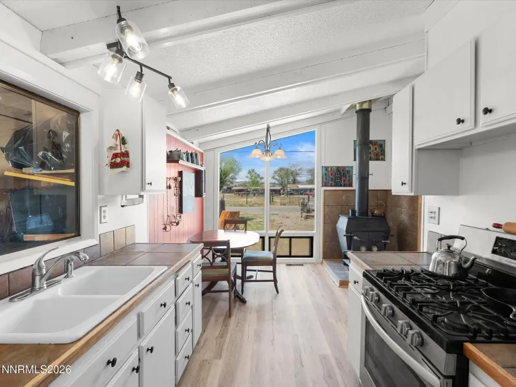 1185 Whipple Tree, Fernley, Nevada 89408, 2 Bedrooms Bedrooms, ,2 BathroomsBathrooms,Residential,Residential,Whipple Tree,260004493