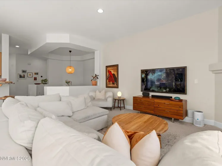 1123 Harbor Town, Sparks, Nevada 89436, 4 Bedrooms Bedrooms, ,2 BathroomsBathrooms,Residential,Residential,Harbor Town,260004494