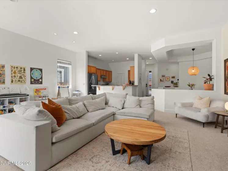 1123 Harbor Town, Sparks, Nevada 89436, 4 Bedrooms Bedrooms, ,2 BathroomsBathrooms,Residential,Residential,Harbor Town,260004494