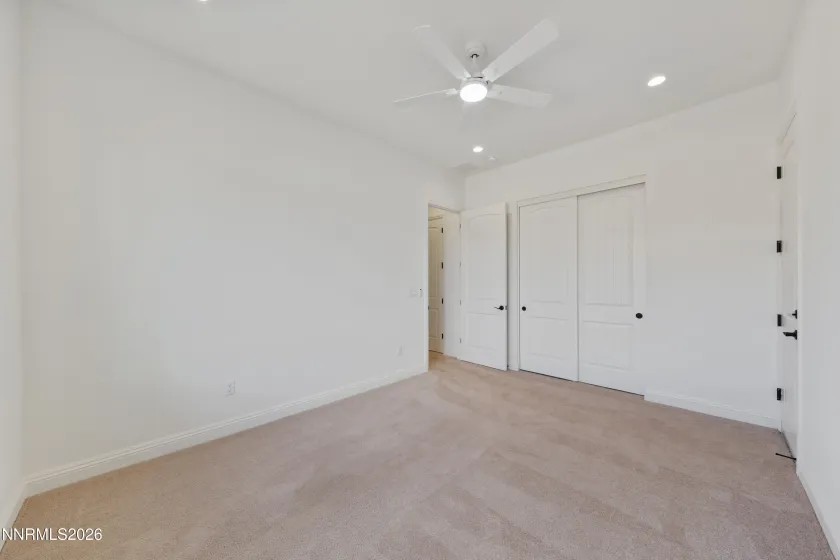 7494 Fallen Grove, Sparks, Nevada 89441, 3 Bedrooms Bedrooms, ,3 BathroomsBathrooms,Residential,Residential,Fallen Grove,260004496