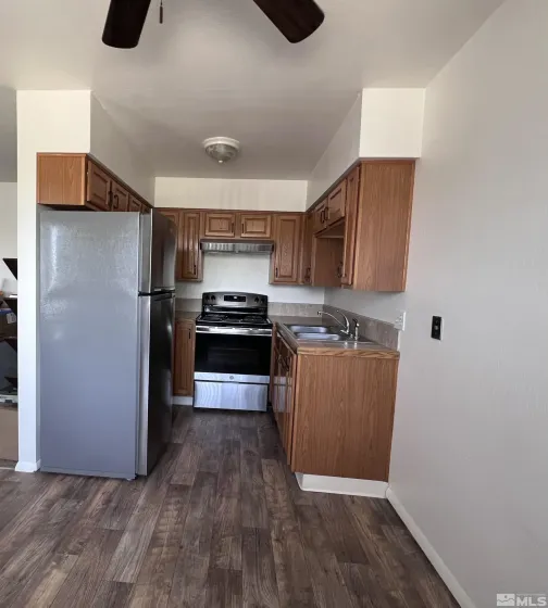 565 Roberts, Reno, Nevada 89502, 1 Bedroom Bedrooms, ,1 BathroomBathrooms,Residential Lease,Manufactured,Roberts,260004495