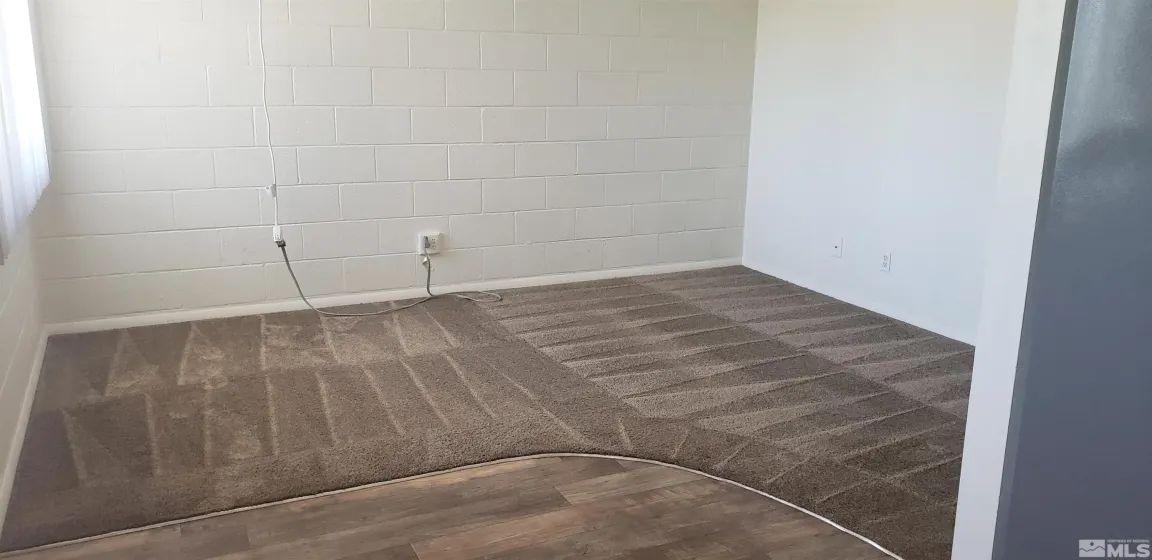 565 Roberts, Reno, Nevada 89502, 1 Bedroom Bedrooms, ,1 BathroomBathrooms,Residential Lease,Manufactured,Roberts,260004495