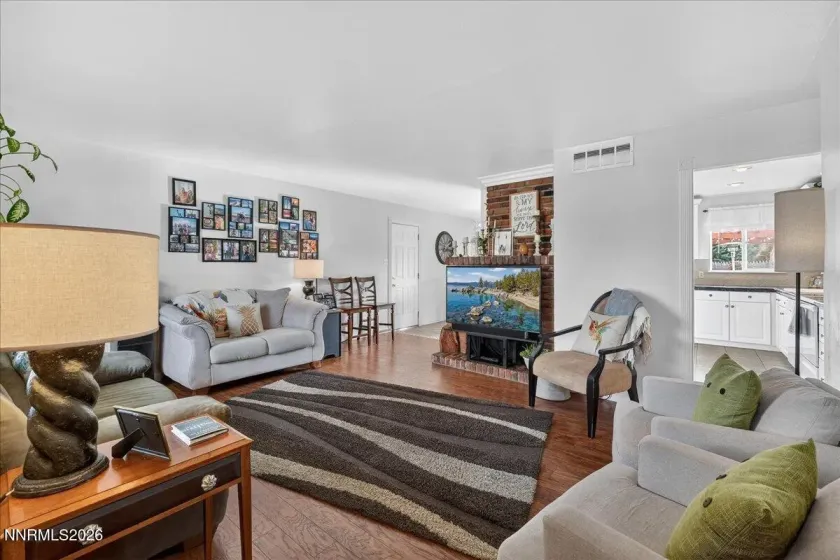 465 Richards, Sparks, Nevada 89431, 3 Bedrooms Bedrooms, ,2 BathroomsBathrooms,Residential,Residential,Richards,260004505