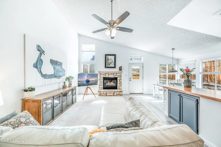 1789 Lakeland Hills, Reno, Nevada 89523, 4 Bedrooms Bedrooms, ,2 BathroomsBathrooms,Residential,Residential,Lakeland Hills,260004509