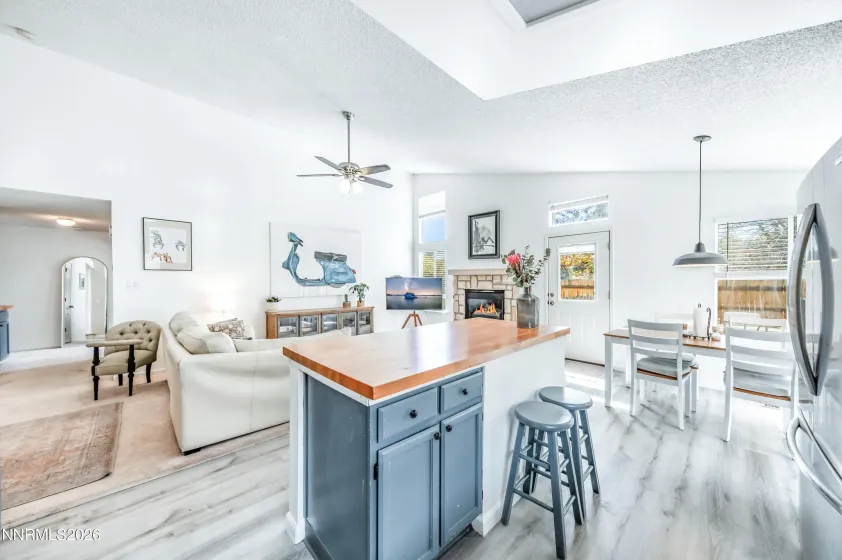 1789 Lakeland Hills, Reno, Nevada 89523, 4 Bedrooms Bedrooms, ,2 BathroomsBathrooms,Residential,Residential,Lakeland Hills,260004509