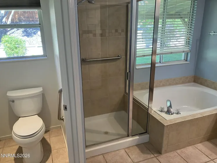 904 Dolce, Sparks, Nevada 89434, 4 Bedrooms Bedrooms, ,2 BathroomsBathrooms,Residential,Residential,Dolce,260004510