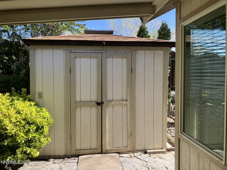 904 Dolce, Sparks, Nevada 89434, 4 Bedrooms Bedrooms, ,2 BathroomsBathrooms,Residential,Residential,Dolce,260004510