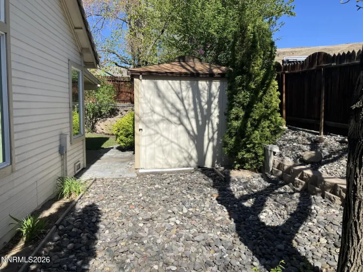 904 Dolce, Sparks, Nevada 89434, 4 Bedrooms Bedrooms, ,2 BathroomsBathrooms,Residential,Residential,Dolce,260004510