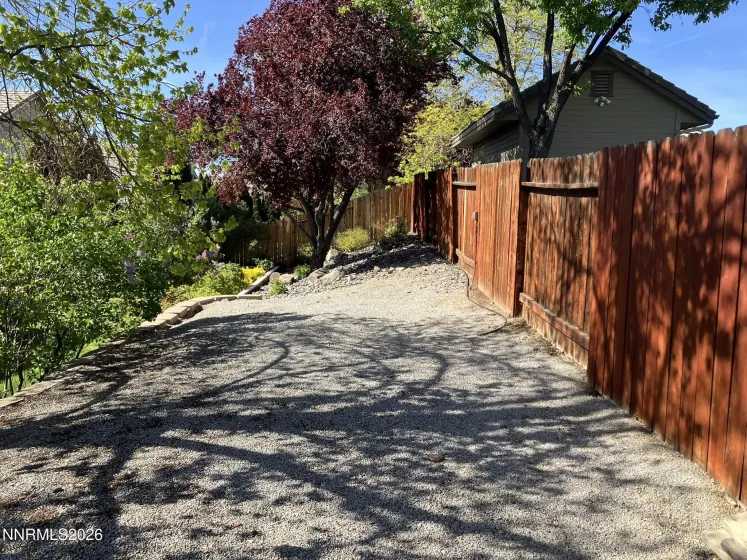 904 Dolce, Sparks, Nevada 89434, 4 Bedrooms Bedrooms, ,2 BathroomsBathrooms,Residential,Residential,Dolce,260004510