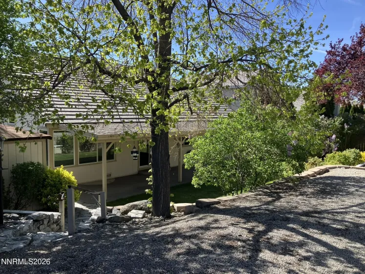 904 Dolce, Sparks, Nevada 89434, 4 Bedrooms Bedrooms, ,2 BathroomsBathrooms,Residential,Residential,Dolce,260004510