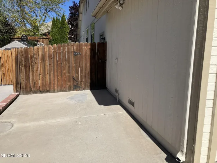 904 Dolce, Sparks, Nevada 89434, 4 Bedrooms Bedrooms, ,2 BathroomsBathrooms,Residential,Residential,Dolce,260004510