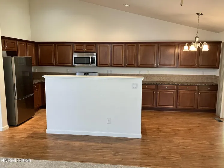 904 Dolce, Sparks, Nevada 89434, 4 Bedrooms Bedrooms, ,2 BathroomsBathrooms,Residential,Residential,Dolce,260004510