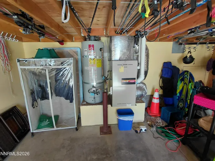 3865 Dinah, Carnelian Bay, California 96140, 3 Bedrooms Bedrooms, ,2 BathroomsBathrooms,Residential,Residential,Dinah,260004513