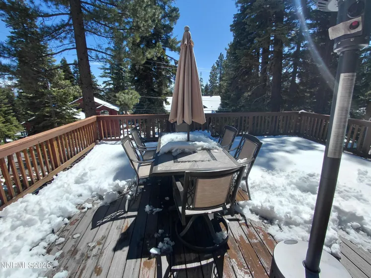 3865 Dinah, Carnelian Bay, California 96140, 3 Bedrooms Bedrooms, ,2 BathroomsBathrooms,Residential,Residential,Dinah,260004513