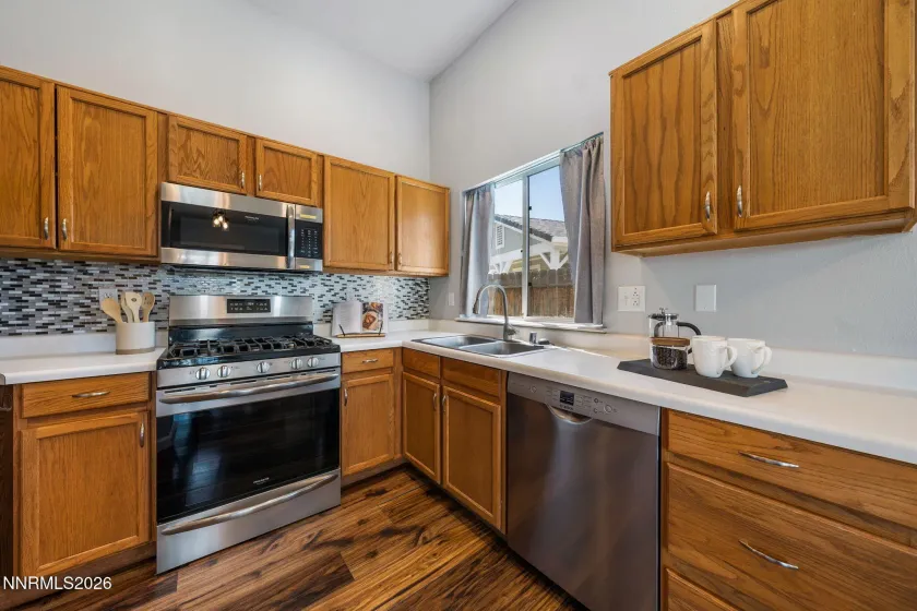 3123 Winter Rose, Reno, Nevada 89502, 2 Bedrooms Bedrooms, ,2 BathroomsBathrooms,Residential,Residential,Winter Rose,260004516