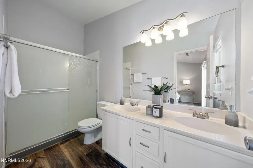 3123 Winter Rose, Reno, Nevada 89502, 2 Bedrooms Bedrooms, ,2 BathroomsBathrooms,Residential,Residential,Winter Rose,260004516