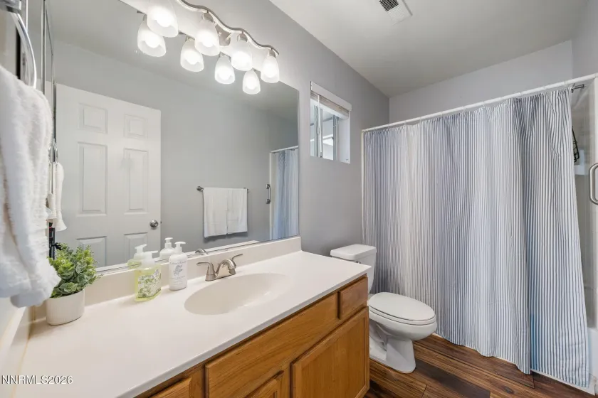 3123 Winter Rose, Reno, Nevada 89502, 2 Bedrooms Bedrooms, ,2 BathroomsBathrooms,Residential,Residential,Winter Rose,260004516