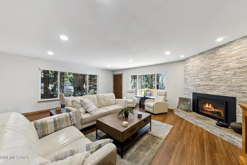 866 Northwood, Incline Village, Nevada 89451, 3 Bedrooms Bedrooms, ,3 BathroomsBathrooms,Residential,Residential,Northwood,260004518