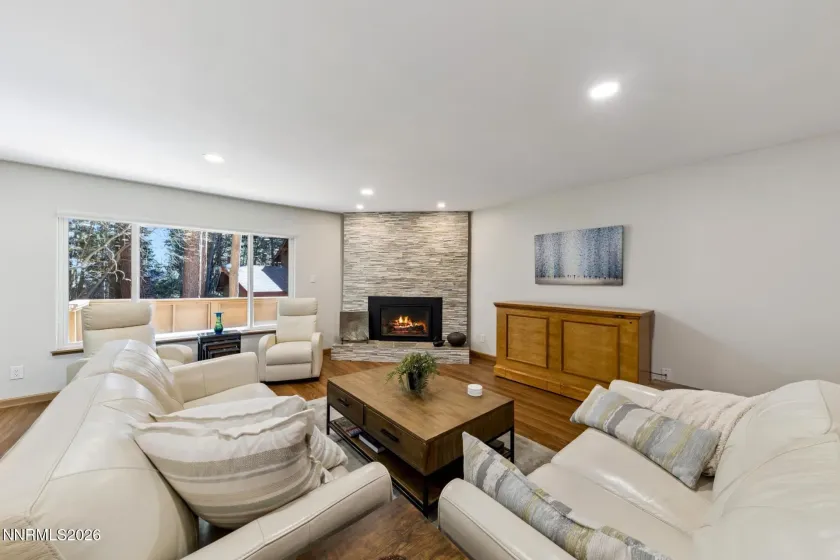 866 Northwood, Incline Village, Nevada 89451, 3 Bedrooms Bedrooms, ,3 BathroomsBathrooms,Residential,Residential,Northwood,260004518