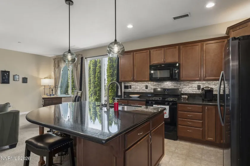 2828 Kimberlite, Sparks, Nevada 89436, 3 Bedrooms Bedrooms, ,2 BathroomsBathrooms,Residential,Residential,Kimberlite,260004521