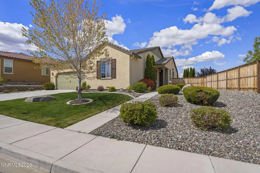 2828 Kimberlite, Sparks, Nevada 89436, 3 Bedrooms Bedrooms, ,2 BathroomsBathrooms,Residential,Residential,Kimberlite,260004521