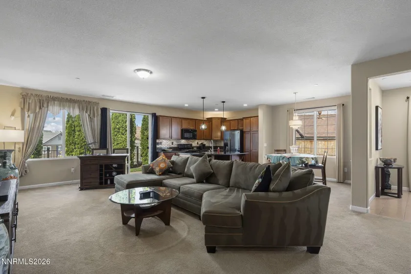 2828 Kimberlite, Sparks, Nevada 89436, 3 Bedrooms Bedrooms, ,2 BathroomsBathrooms,Residential,Residential,Kimberlite,260004521