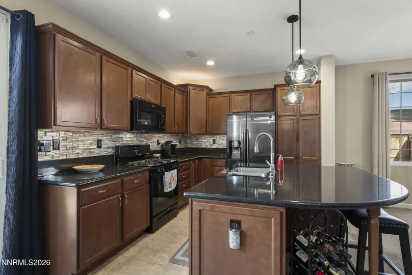 2828 Kimberlite, Sparks, Nevada 89436, 3 Bedrooms Bedrooms, ,2 BathroomsBathrooms,Residential,Residential,Kimberlite,260004521