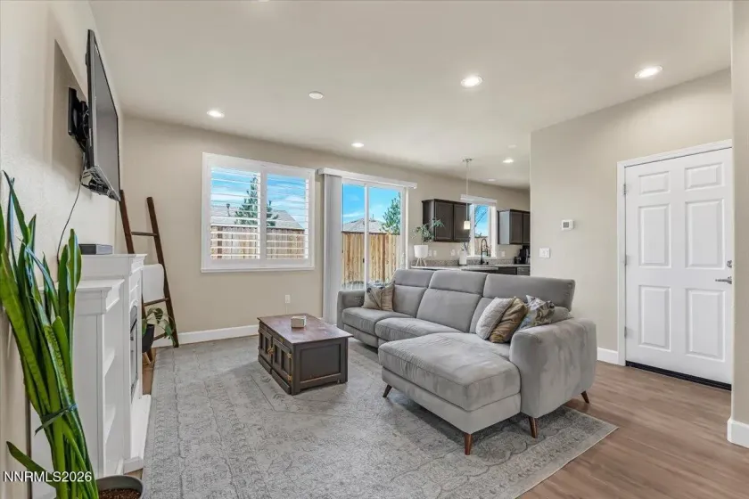 3651 Oaklawn, Reno, Nevada 89512, 4 Bedrooms Bedrooms, ,3 BathroomsBathrooms,Residential,Residential,Oaklawn,260004524