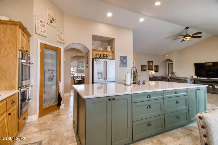 649 Saddle Horn, Fernley, Nevada 89408, 3 Bedrooms Bedrooms, ,2 BathroomsBathrooms,Residential,Residential,Saddle Horn,260004525