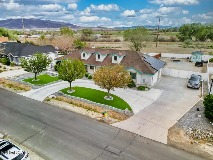 649 Saddle Horn, Fernley, Nevada 89408, 3 Bedrooms Bedrooms, ,2 BathroomsBathrooms,Residential,Residential,Saddle Horn,260004525