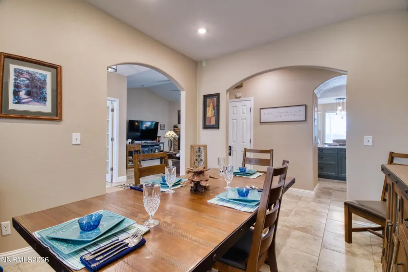 649 Saddle Horn, Fernley, Nevada 89408, 3 Bedrooms Bedrooms, ,2 BathroomsBathrooms,Residential,Residential,Saddle Horn,260004525