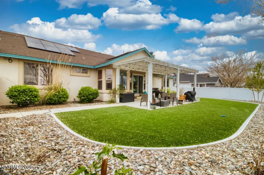 649 Saddle Horn, Fernley, Nevada 89408, 3 Bedrooms Bedrooms, ,2 BathroomsBathrooms,Residential,Residential,Saddle Horn,260004525