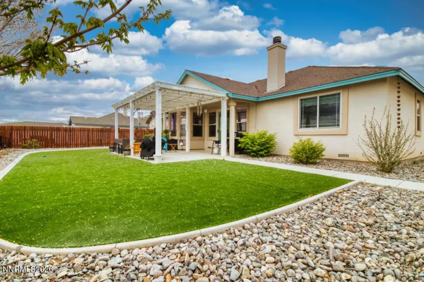 649 Saddle Horn, Fernley, Nevada 89408, 3 Bedrooms Bedrooms, ,2 BathroomsBathrooms,Residential,Residential,Saddle Horn,260004525