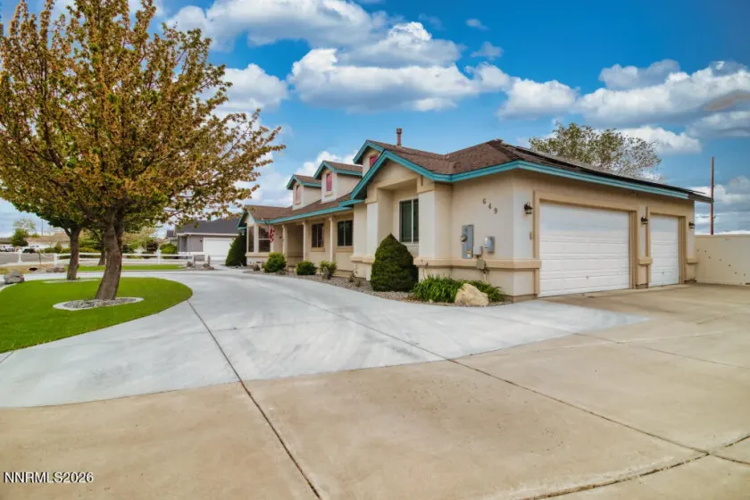 649 Saddle Horn, Fernley, Nevada 89408, 3 Bedrooms Bedrooms, ,2 BathroomsBathrooms,Residential,Residential,Saddle Horn,260004525