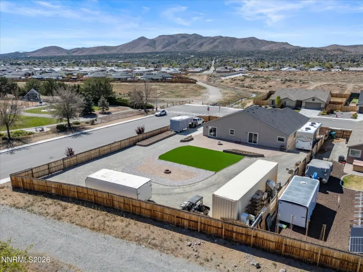 1980 Lanstar, Sparks, Nevada 89441, 4 Bedrooms Bedrooms, ,3 BathroomsBathrooms,Residential,Residential,Lanstar,260004527