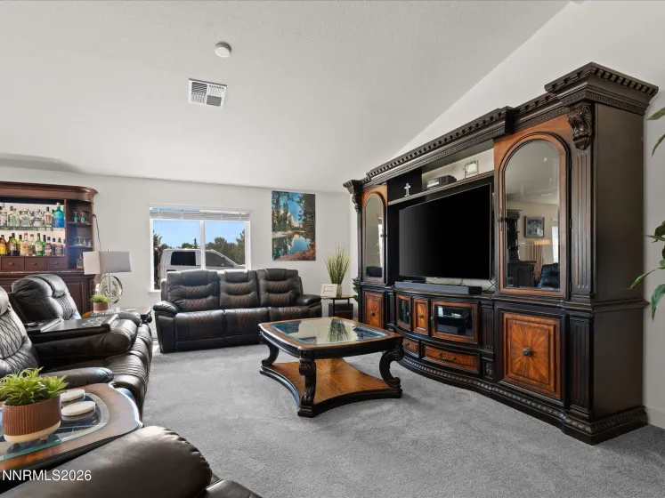 1980 Lanstar, Sparks, Nevada 89441, 4 Bedrooms Bedrooms, ,3 BathroomsBathrooms,Residential,Residential,Lanstar,260004527