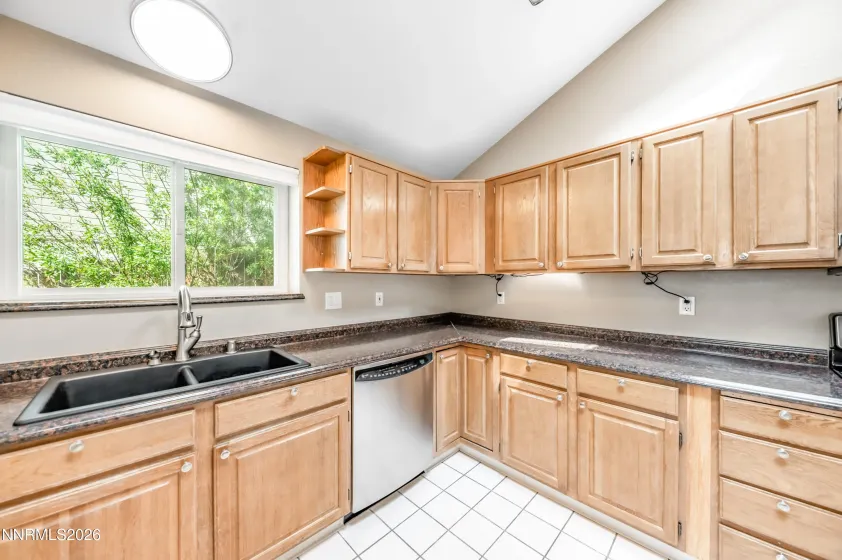 641 Talus, Reno, Nevada 89503, 3 Bedrooms Bedrooms, ,3 BathroomsBathrooms,Residential,Residential,Talus,260004528