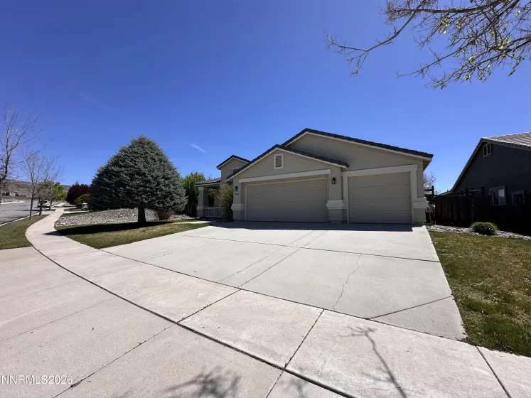 7560 Bareback, Sparks, Nevada 89436, 4 Bedrooms Bedrooms, ,2 BathroomsBathrooms,Residential,Residential,Bareback,260004532