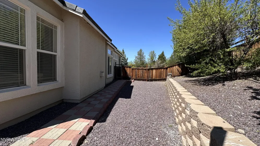 7560 Bareback, Sparks, Nevada 89436, 4 Bedrooms Bedrooms, ,2 BathroomsBathrooms,Residential,Residential,Bareback,260004532