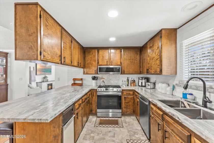 1821 Camille, Carson City, Nevada 89706, 3 Bedrooms Bedrooms, ,2 BathroomsBathrooms,Residential,Residential,Camille,260004534