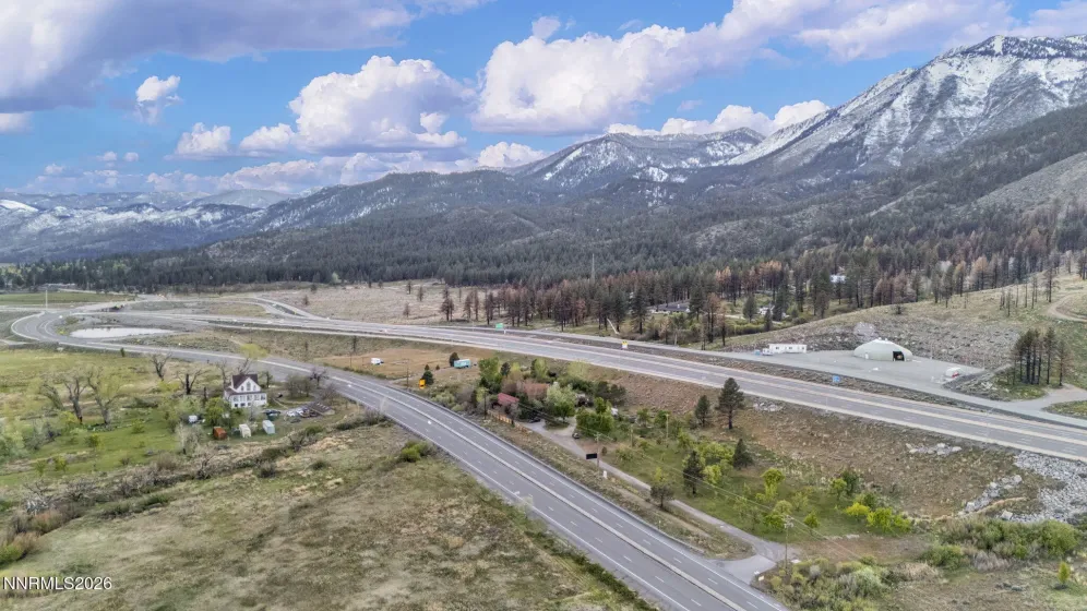 1015 US highway 395, Washoe Valley, Nevada 89704, 7 Bedrooms Bedrooms, ,6 BathroomsBathrooms,Residential,Residential,US highway 395,260004512