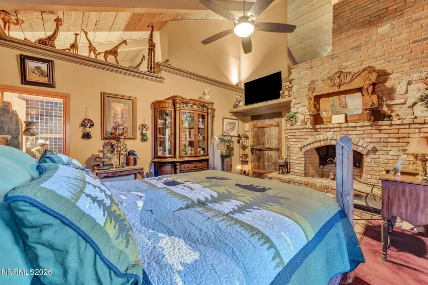 1015 US highway 395, Washoe Valley, Nevada 89704, 7 Bedrooms Bedrooms, ,6 BathroomsBathrooms,Residential,Residential,US highway 395,260004512