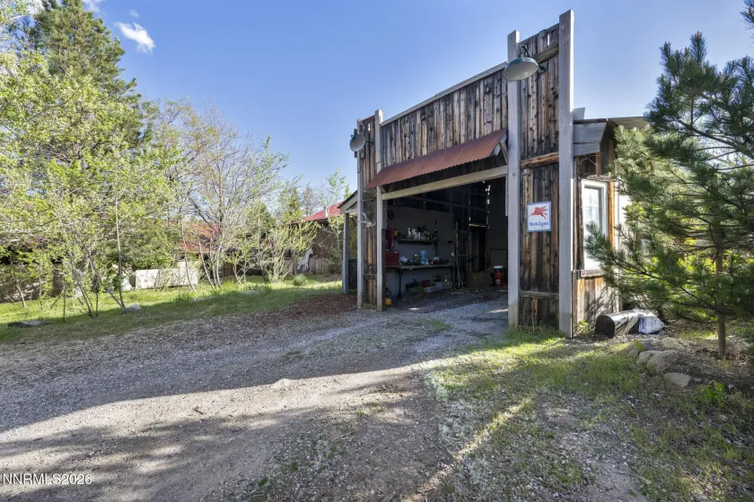 1015 US highway 395, Washoe Valley, Nevada 89704, 7 Bedrooms Bedrooms, ,6 BathroomsBathrooms,Residential,Residential,US highway 395,260004512