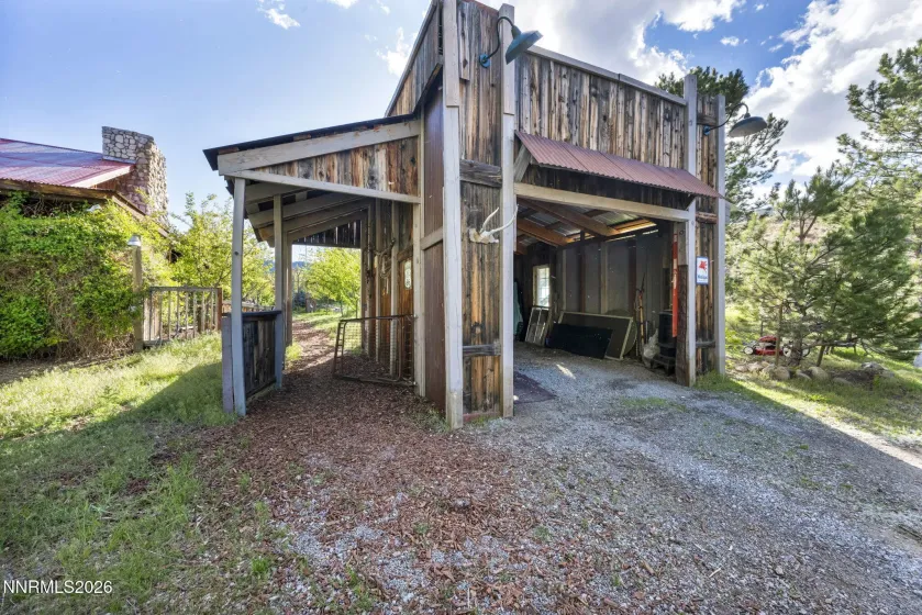 1015 US highway 395, Washoe Valley, Nevada 89704, 7 Bedrooms Bedrooms, ,6 BathroomsBathrooms,Residential,Residential,US highway 395,260004512