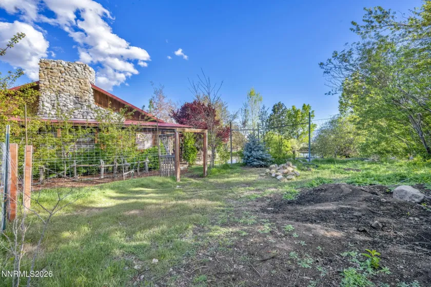 1015 US highway 395, Washoe Valley, Nevada 89704, 7 Bedrooms Bedrooms, ,6 BathroomsBathrooms,Residential,Residential,US highway 395,260004512