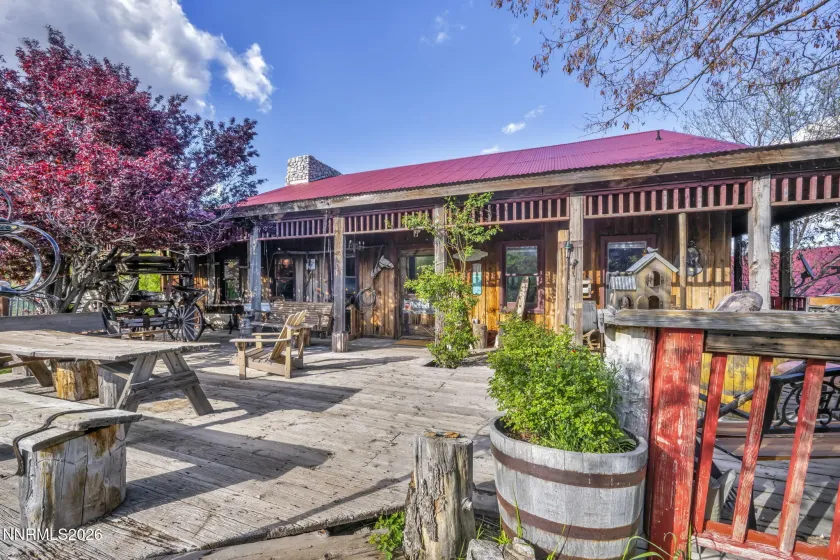 1015 US highway 395, Washoe Valley, Nevada 89704, 7 Bedrooms Bedrooms, ,6 BathroomsBathrooms,Residential,Residential,US highway 395,260004512