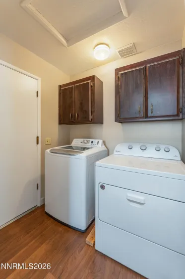 3653 Koskela, Sparks, Nevada 89431, 3 Bedrooms Bedrooms, ,2 BathroomsBathrooms,Residential,Residential,Koskela,260004535