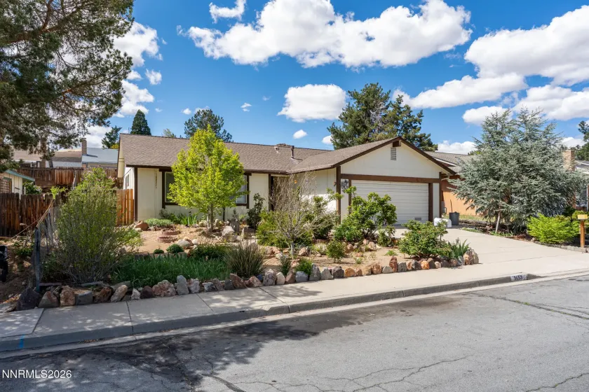 3653 Koskela, Sparks, Nevada 89431, 3 Bedrooms Bedrooms, ,2 BathroomsBathrooms,Residential,Residential,Koskela,260004535