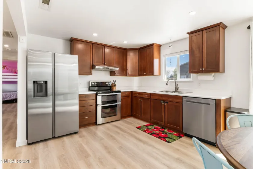 879 Whitney, Gardnerville, Nevada 89460, 3 Bedrooms Bedrooms, ,1 BathroomBathrooms,Residential,Residential,Whitney,260004536