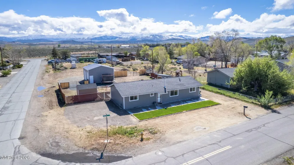 879 Whitney, Gardnerville, Nevada 89460, 3 Bedrooms Bedrooms, ,1 BathroomBathrooms,Residential,Residential,Whitney,260004536